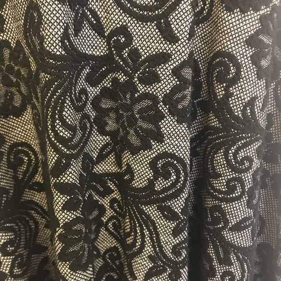 Stitch Fix Gilli dress in EUC - Picture 2 of 4